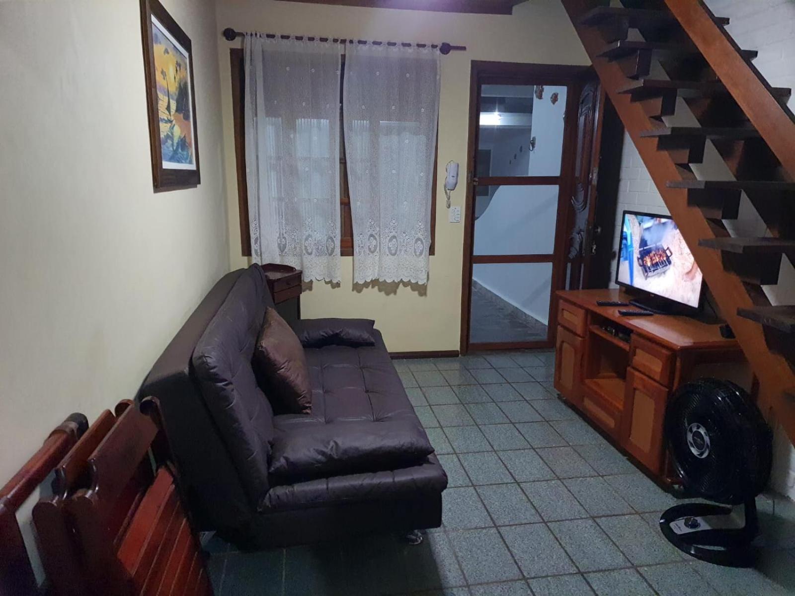 Casa Pero Cabo Frio A 60 Metros Da Praia Esterno foto
